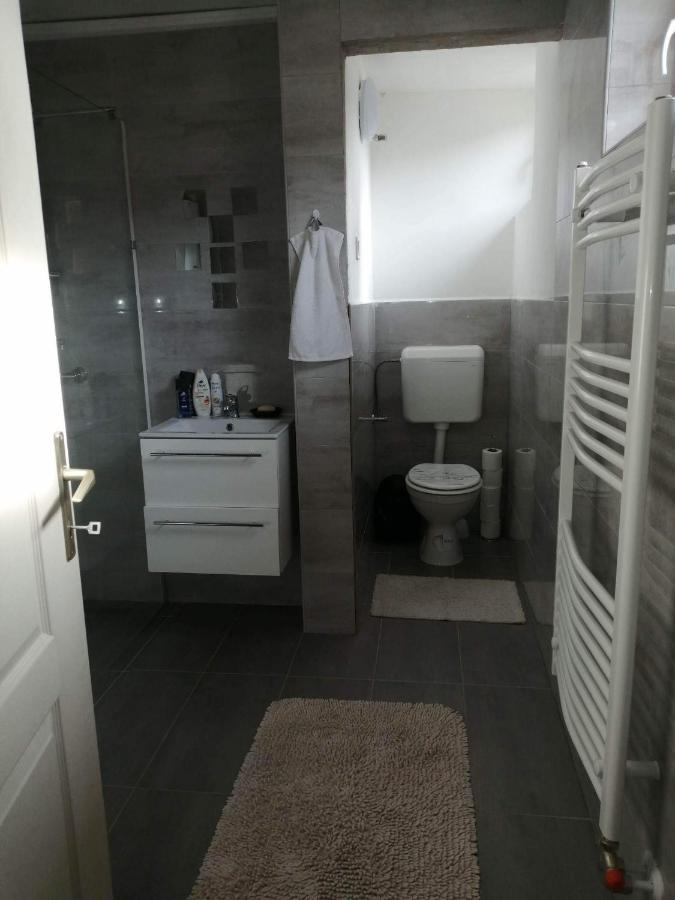 Horvath Apartman Apartamento Keszthely Exterior foto