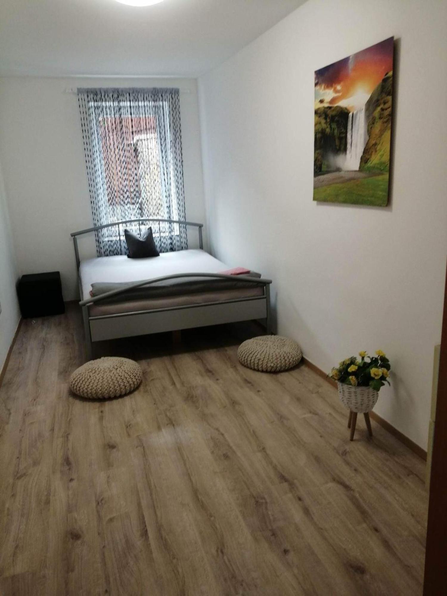 Horvath Apartman Apartamento Keszthely Quarto foto